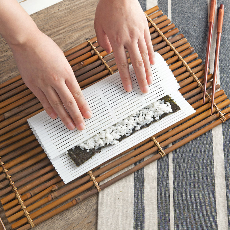 Sushi tool making sushi curtain